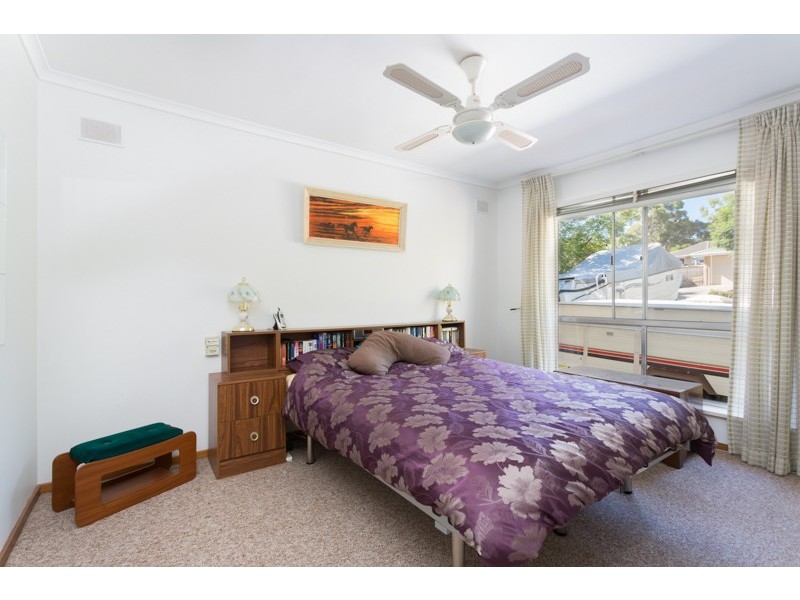 4 Clarence Drive, Athelstone SA 5076