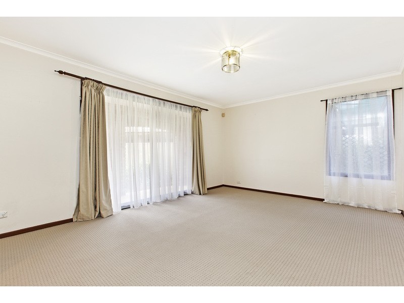 4 Stirrup Court, Salisbury Plain SA 5109