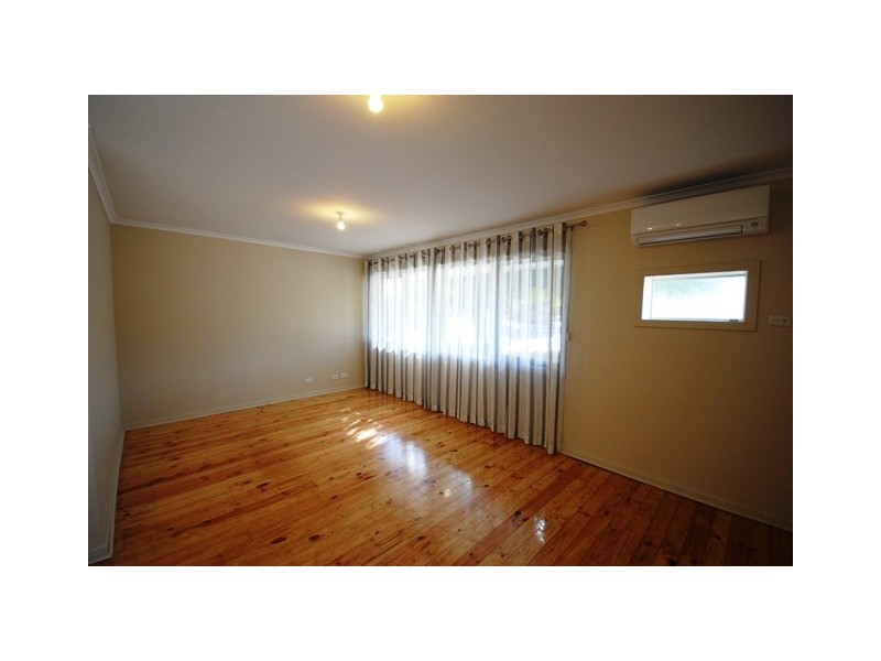 2 Mary Avenue, Gilles Plains SA 5086