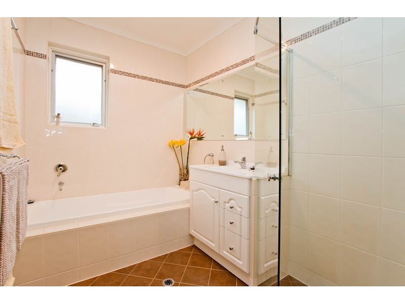 4 Peenar Grove, Dernancourt SA 5075