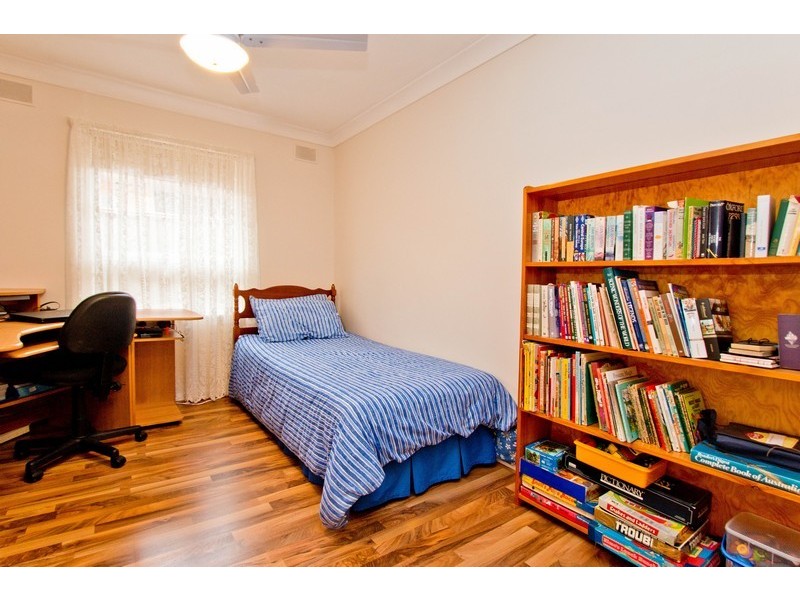 4 Peenar Grove, Dernancourt SA 5075