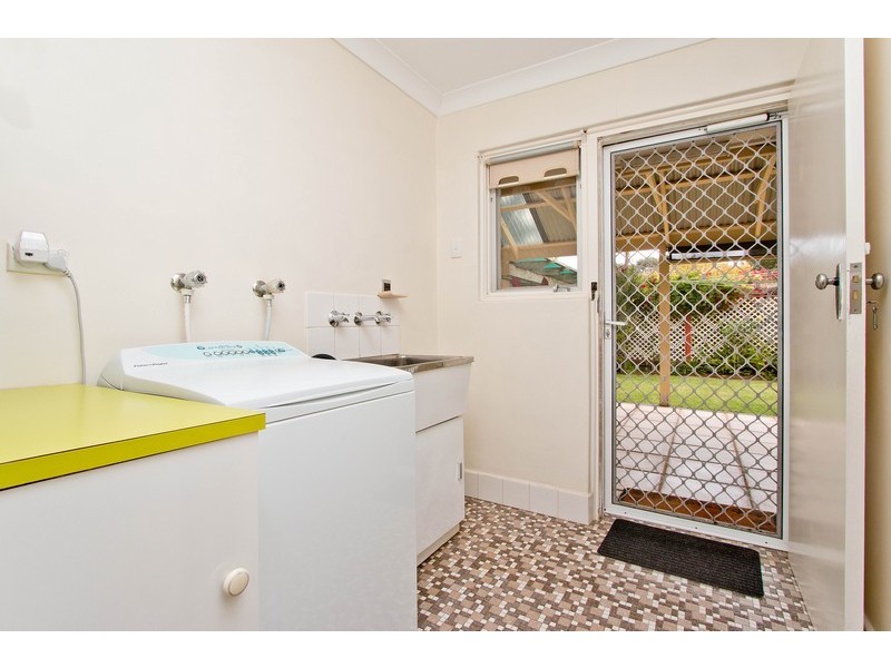4 Peenar Grove, Dernancourt SA 5075