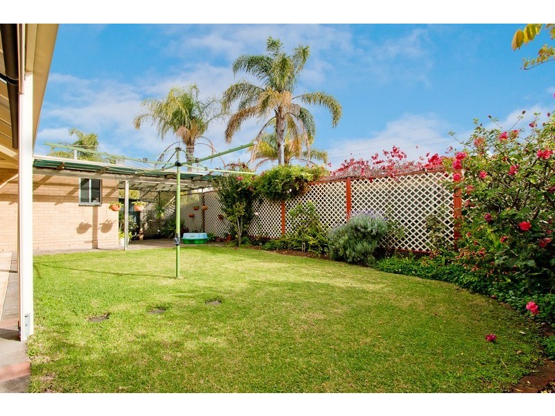 4 Peenar Grove, Dernancourt SA 5075