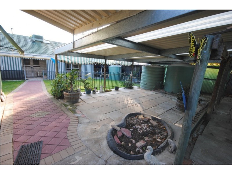 13 Kerrison Avenue, Ridgehaven SA 5097