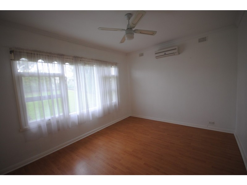 1116 North East Road, St Agnes SA 5097