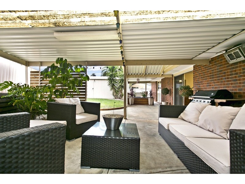 83 Casuarina Ave, Surrey Downs SA 5126