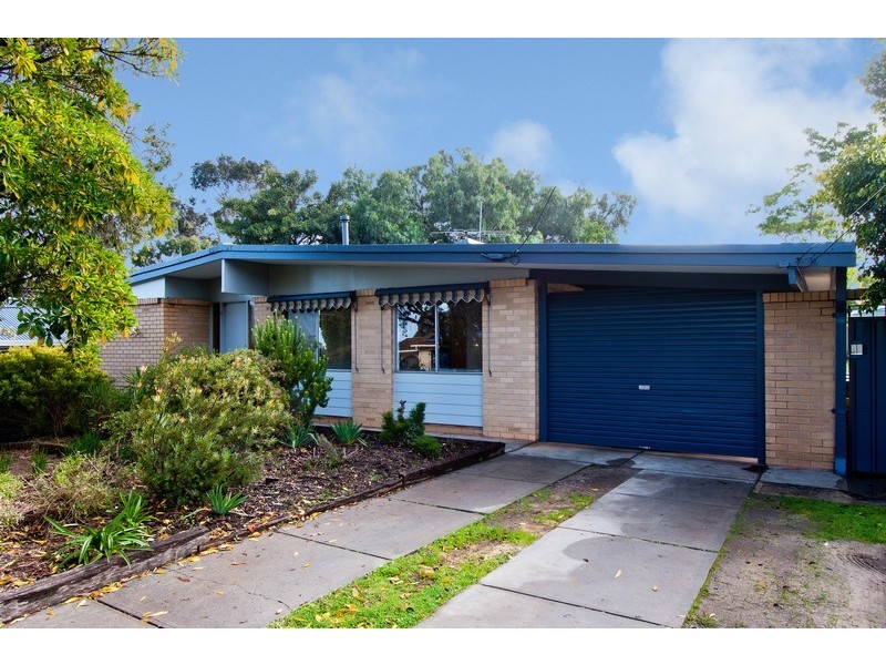 4 Penrith Street, Redwood Park SA 5097