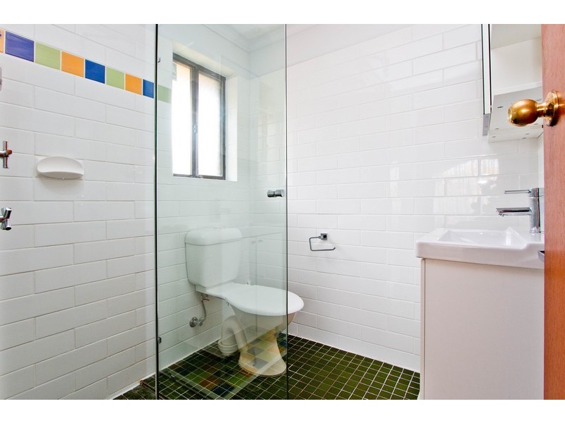 2 Darling Street, Valley View SA 5093