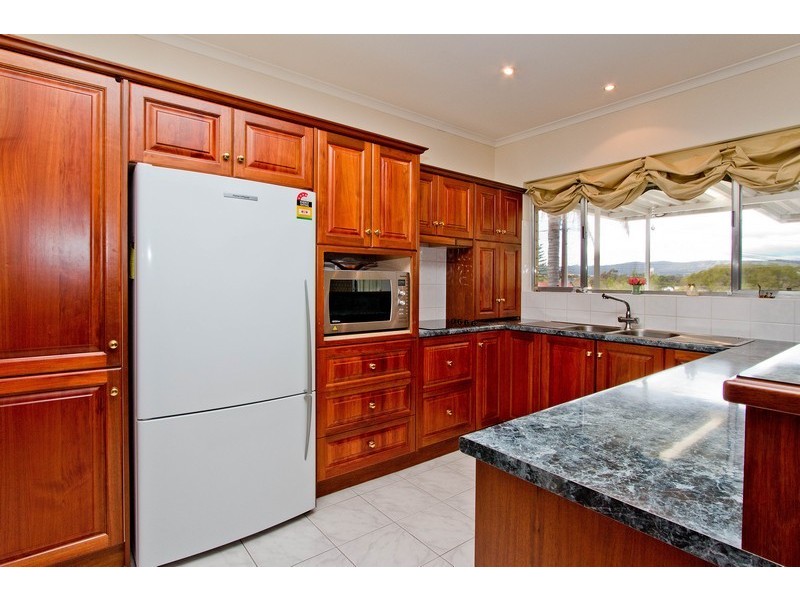 68 Knightsbridge Avenue, Valley View SA 5093