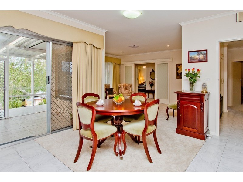 68 Knightsbridge Avenue, Valley View SA 5093