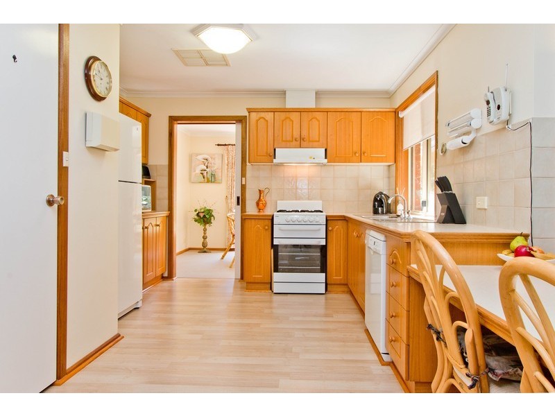 16 Halcyon Avenue, Greenwith SA 5125