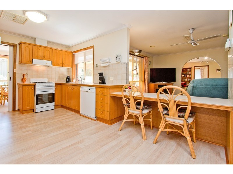 16 Halcyon Avenue, Greenwith SA 5125