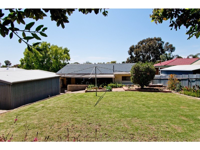 14 Folkstone Street, Modbury Heights SA 5092