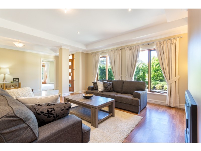 96 Lorke Road, Williamstown SA 5351