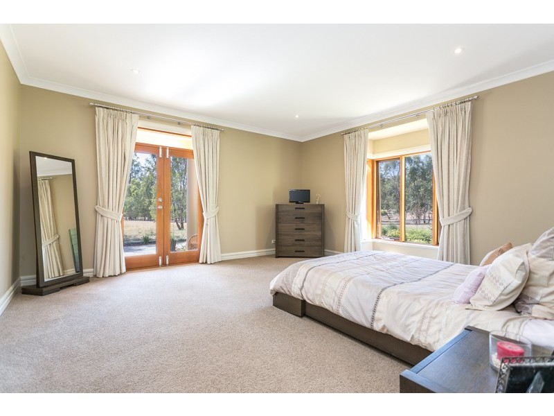 96 Lorke Road, Williamstown SA 5351