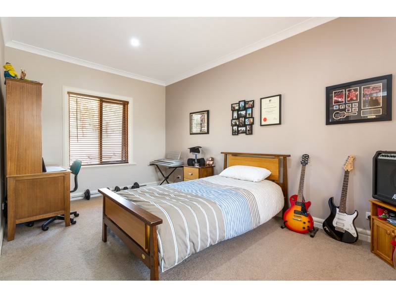 96 Lorke Road, Williamstown SA 5351