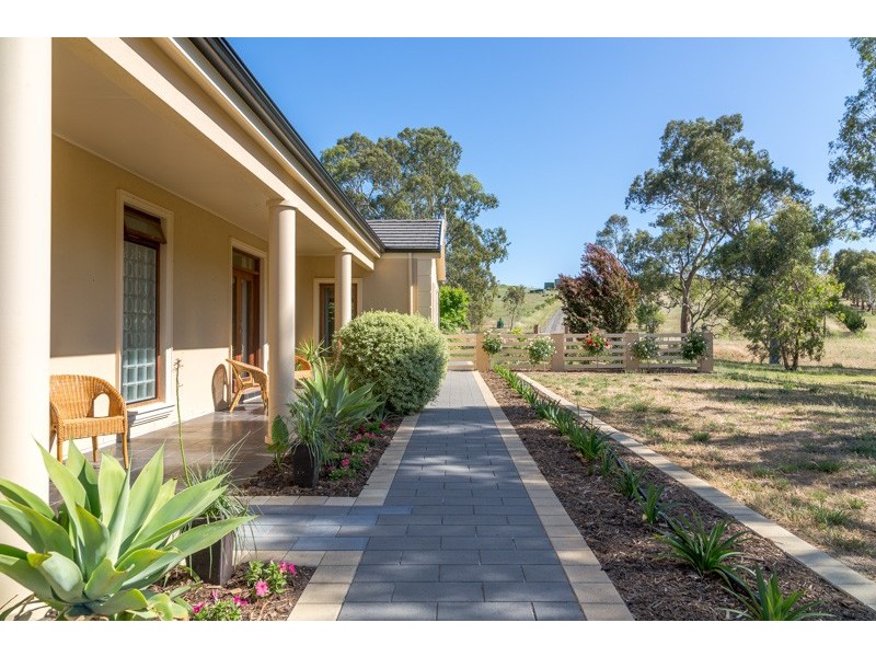 96 Lorke Road, Williamstown SA 5351