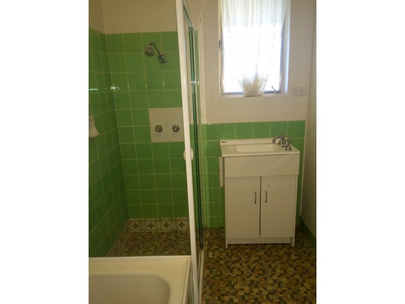 18 Hodge Road, Para Hills SA 5096