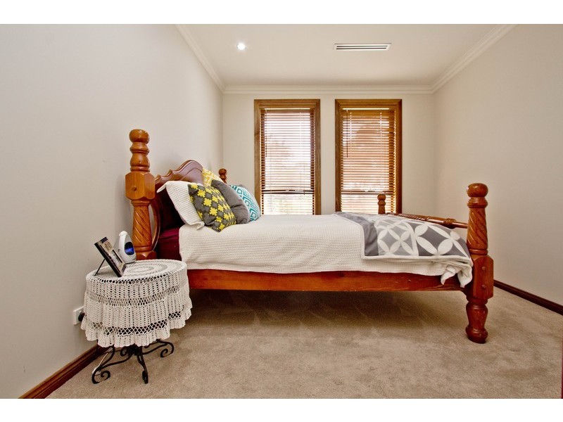 4 Milton Street, Tea Tree Gully SA 5091