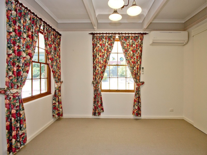 5 Hogan Street, Fairview Park SA 5126