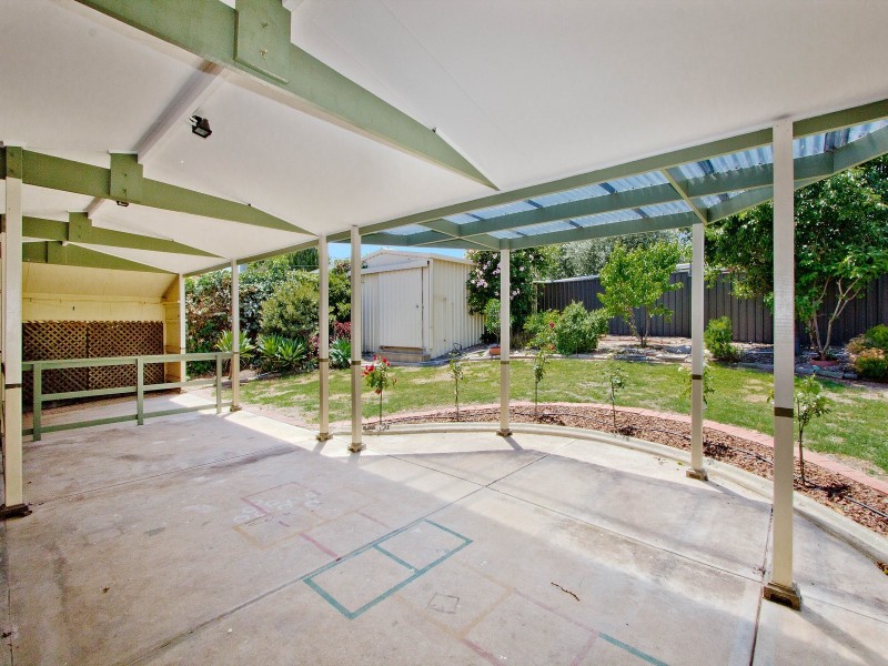 5 Hogan Street, Fairview Park SA 5126