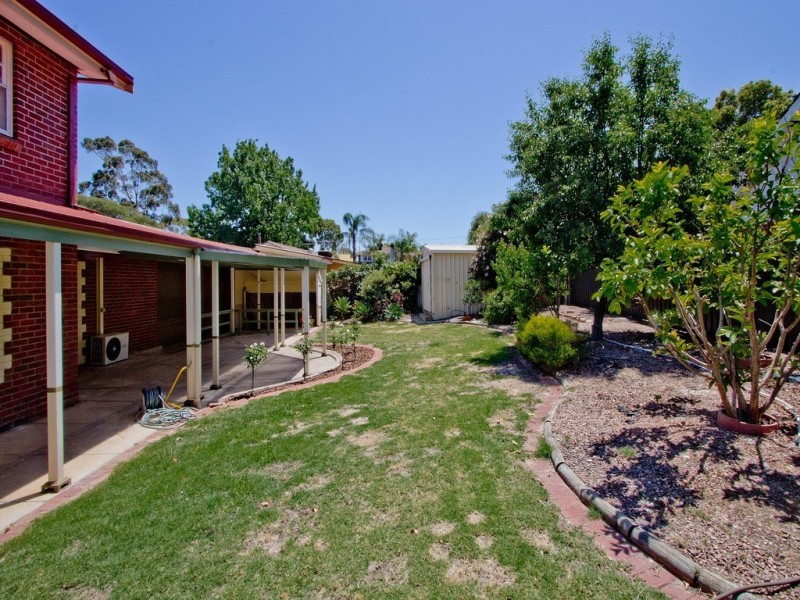 5 Hogan Street, Fairview Park SA 5126