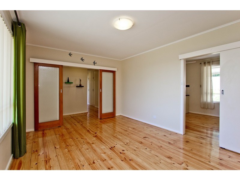 15 Cremin Street, Fairview Park SA 5126