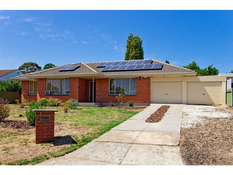 15 Cremin Street, Fairview Park SA 5126