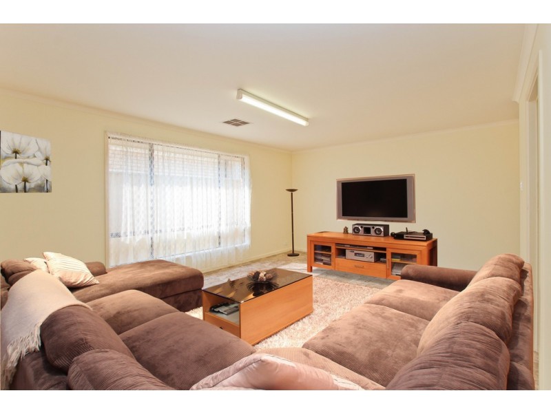 7 Eva Road, Munno Para West SA 5115