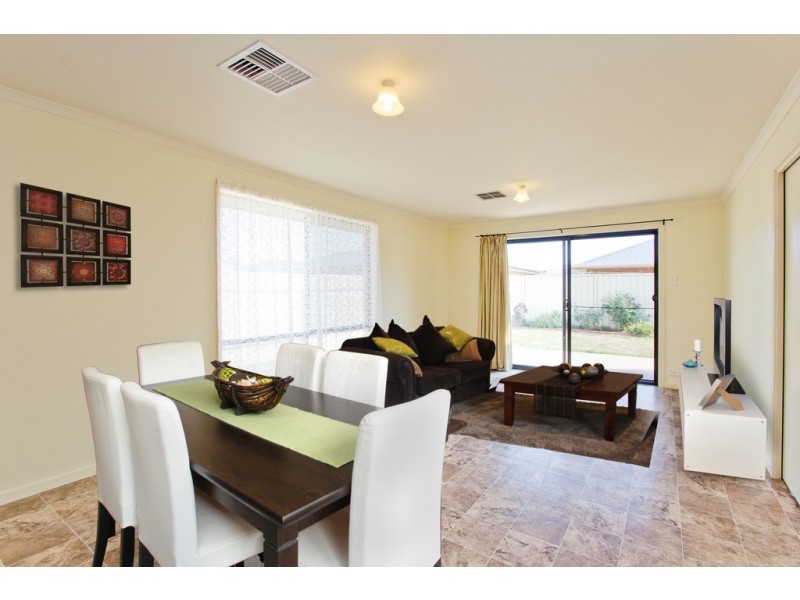 7 Eva Road, Munno Para West SA 5115