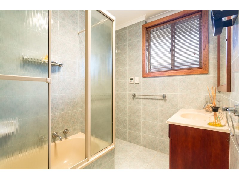 22 Dundee Road, Modbury SA 5092