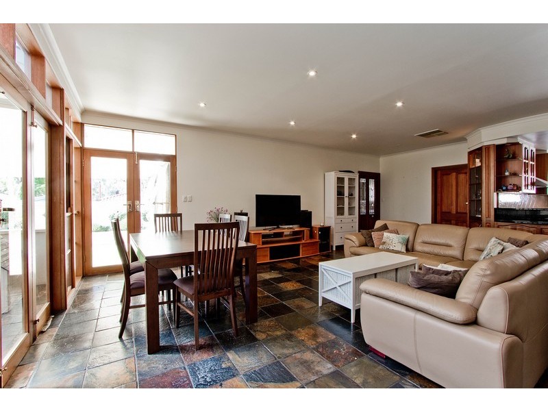 19 Kildare Avenue, Athelstone SA 5076