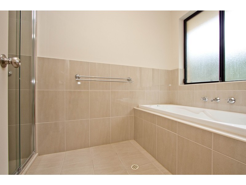 2 Julian Court, Paralowie SA 5108