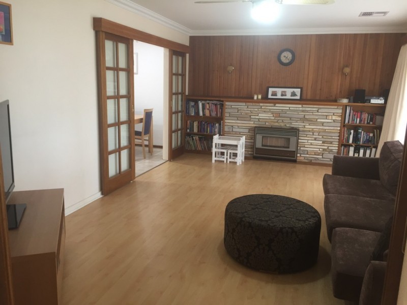 5 Mannum Street, Vista SA 5091