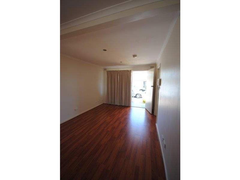 15/32 Elgar Ave, Ingle Farm SA 5098