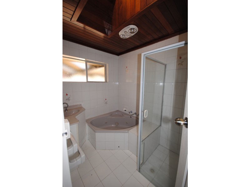 5 Landal Blvd., Redwood Park SA 5097