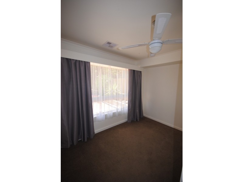 5 Landal Blvd., Redwood Park SA 5097