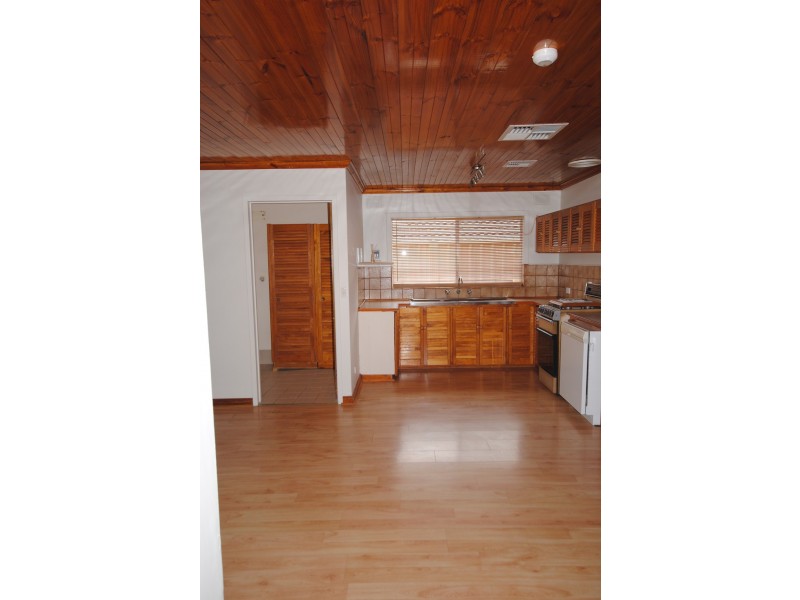 5 Landal Blvd., Redwood Park SA 5097
