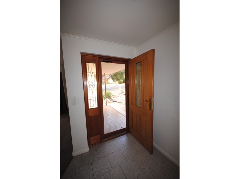 5 Landal Blvd., Redwood Park SA 5097