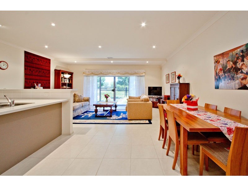 66 Hindmarsh Circuit, Mawson Lakes SA 5095