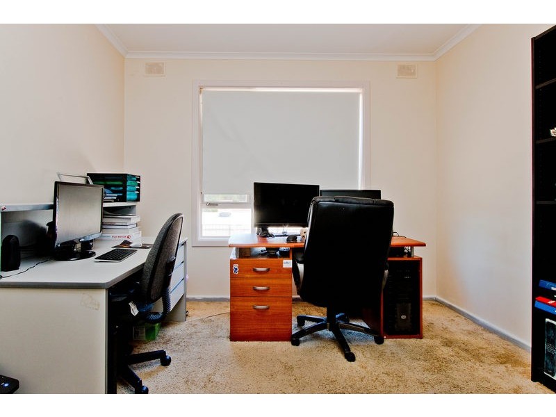 16 Cremin Street, Fairview Park SA 5126