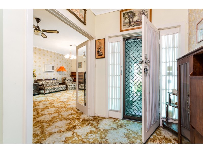 1 Jury Avenue, Rostrevor SA 5073