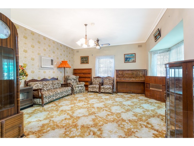 1 Jury Avenue, Rostrevor SA 5073