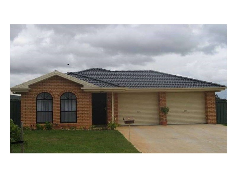 32 Sandstone Crt, Walkley Heights SA 5098