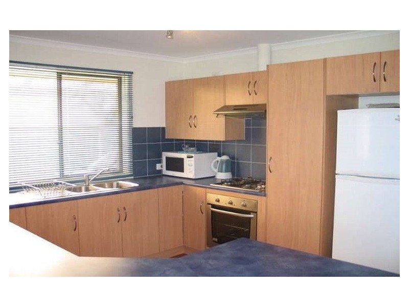 32 Sandstone Crt, Walkley Heights SA 5098