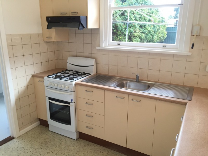 14 Clapton Street, Elizabeth Vale SA 5112