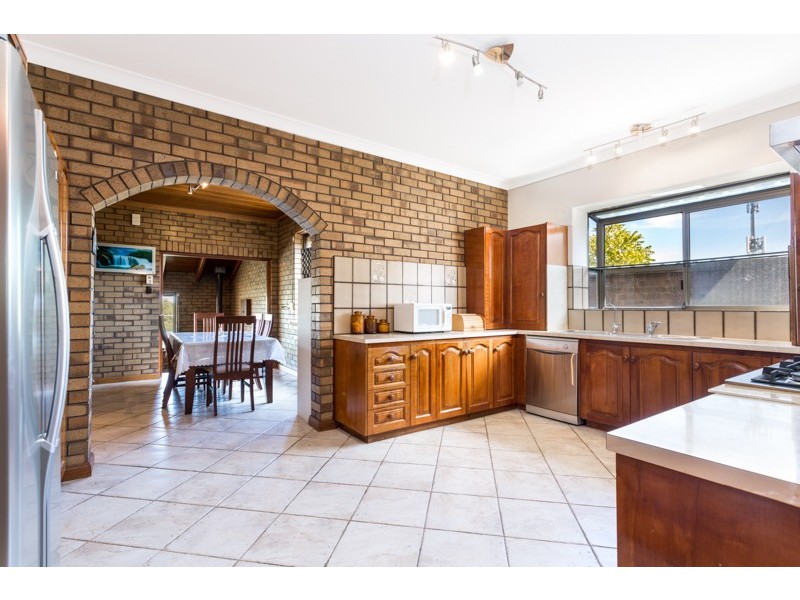 99 Milne Road, Para Vista SA 5093