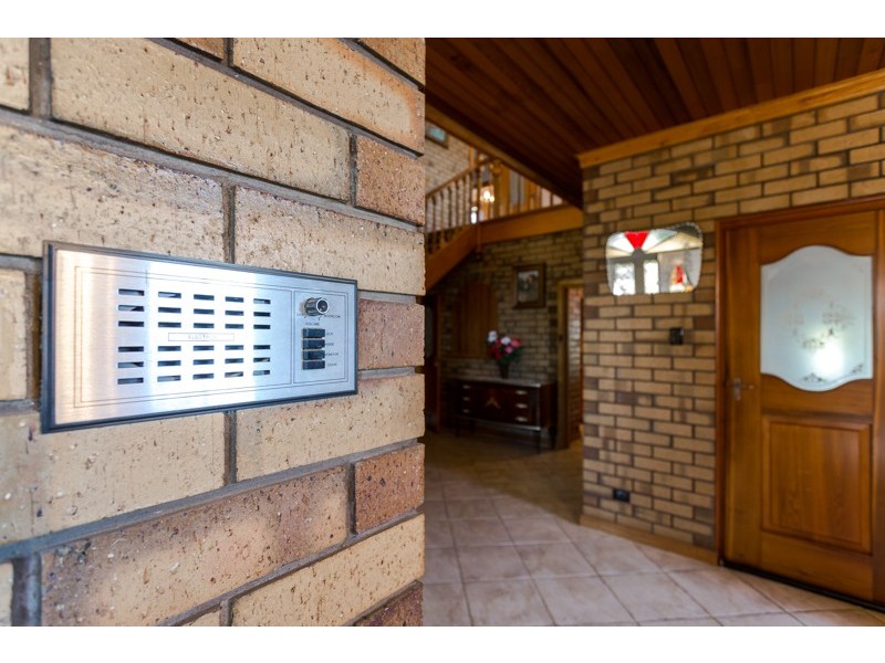 99 Milne Road, Para Vista SA 5093