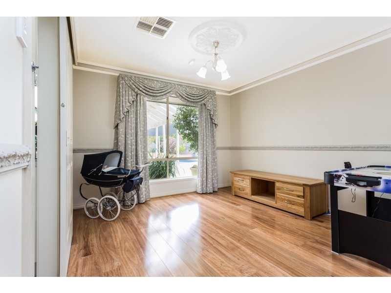 7 Pineridge Court, Golden Grove SA 5125