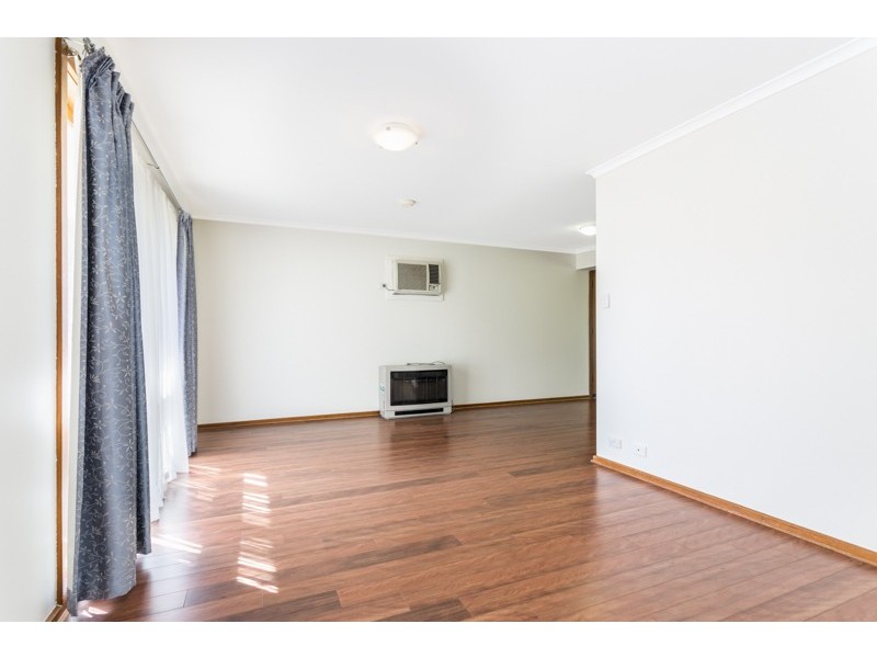 2 Minerva Crescent, Modbury Heights SA 5092